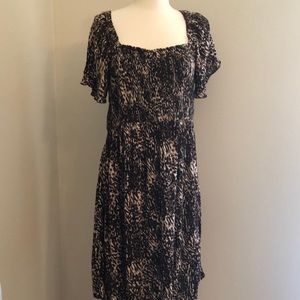 Motherhood Maternity Dress. Leopard Sz L